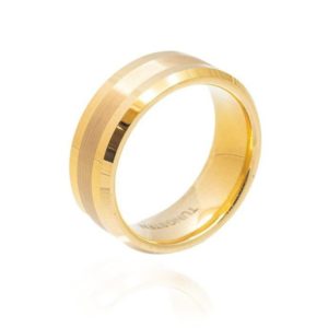 טבעת טונגסטן מוזהבת