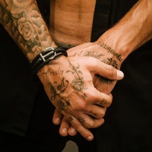 צמיד עוגן עם רצועות כפולות