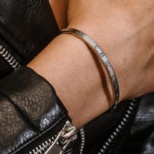 צמיד רומי קשיח צבע כסף