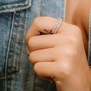 טבעת כסף חצי בגטים