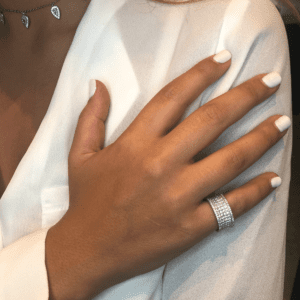 טבעת כסף גלגל מעוטר זירקונים