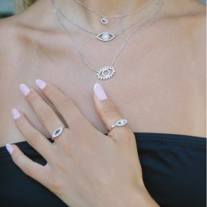 שרשרת כסף עין בינונית מעוטרת זירקונים