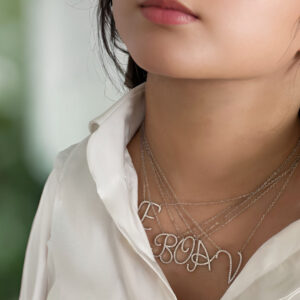 שרשרת אות A בינונית מכסף