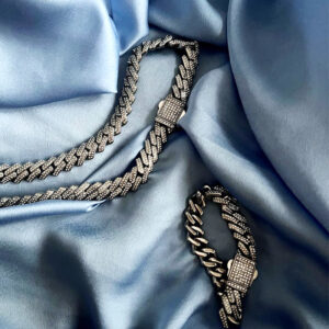 סט שרשרת וצמיד גורמט Sky