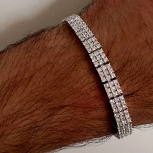 צמיד טניס כסף עם שלוש שורות זירקונים לגבר – רויאל