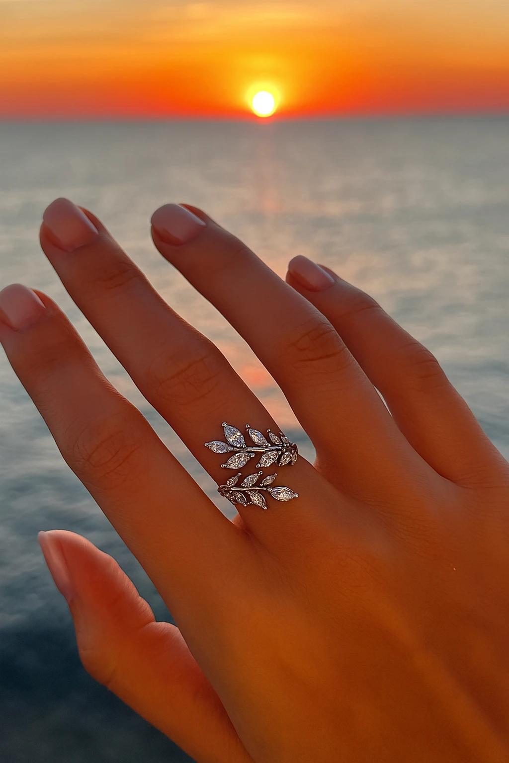 טבעת פתוחה עלי מרקיזות